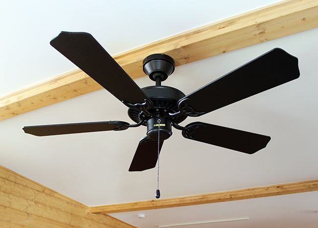 大風量 傾斜対応 軽量 東京メタル工業製シーリングファン【MAF005