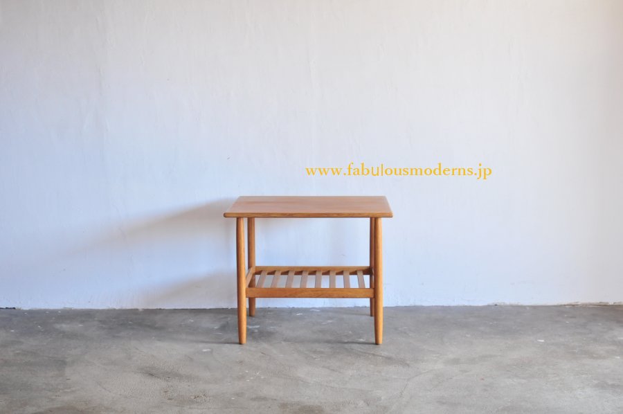 Ejvind A johansson.,FDB,table, 時を経ても色あせない本物の北欧家具