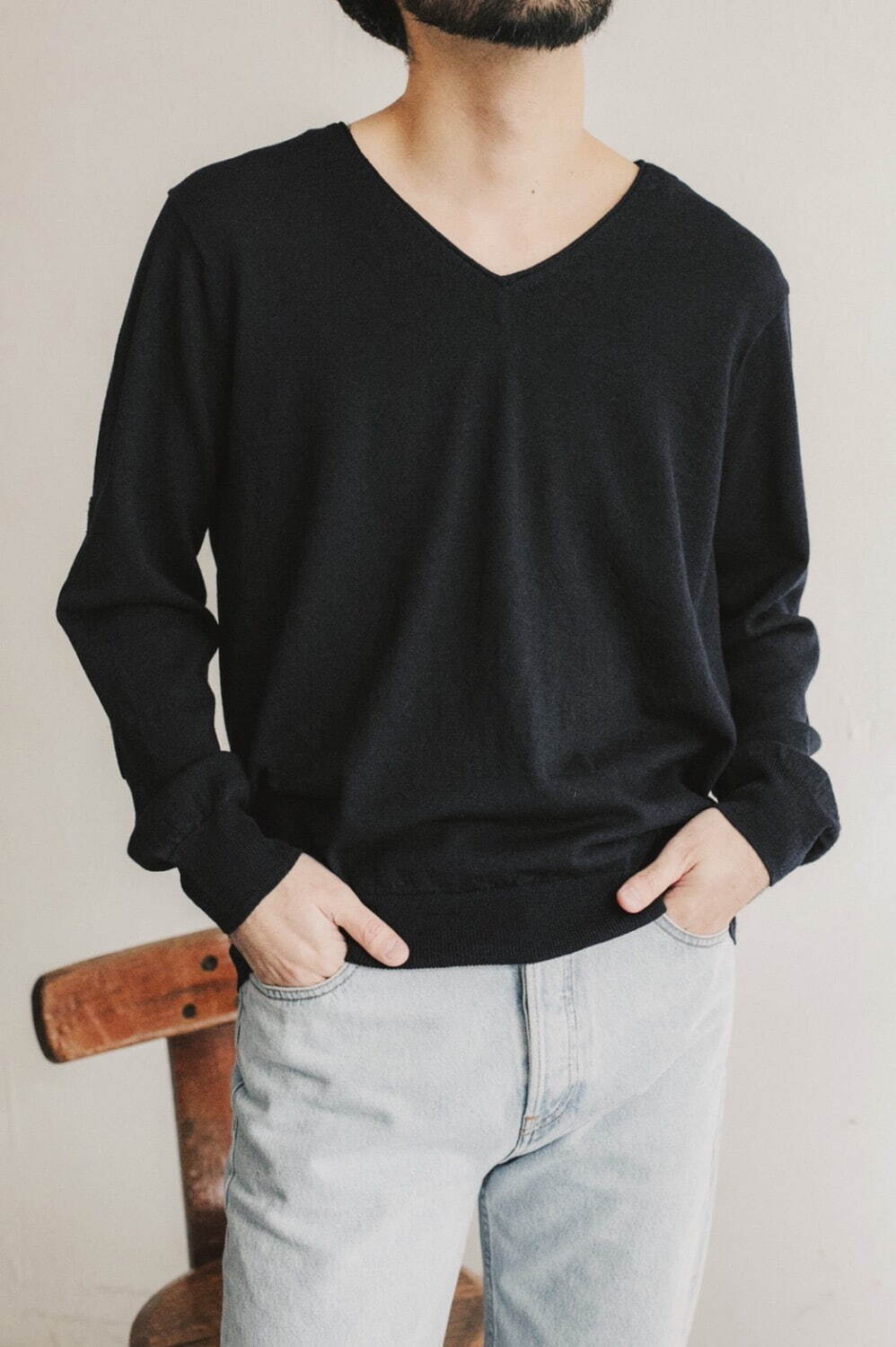 メンズニットブランド「ナヤット」からレショップ限定Vネックニット