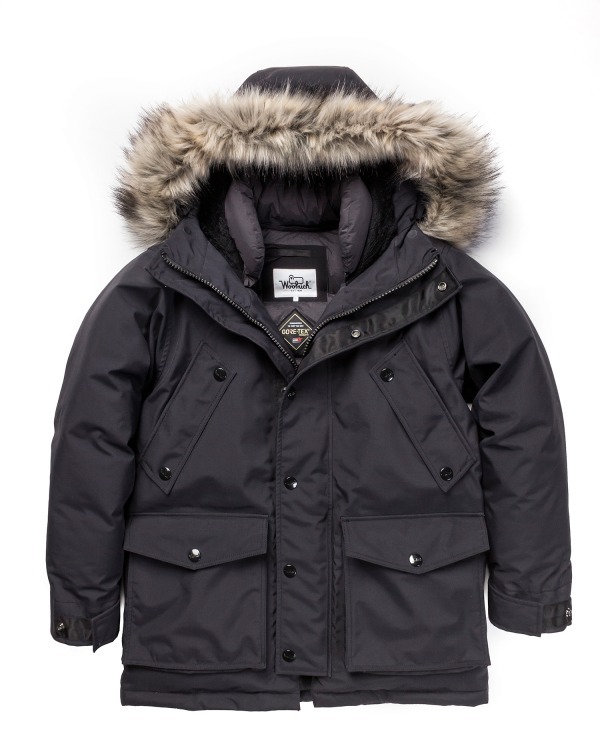 ウールリッチのアウトドアコレクション - 保温＆耐久性に優れた