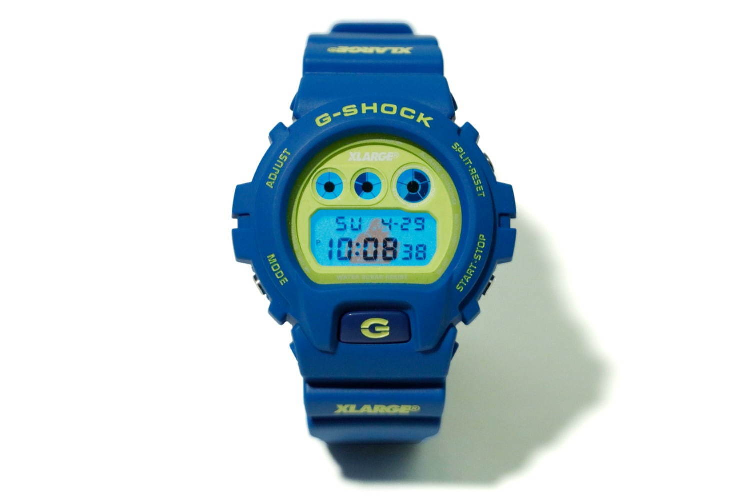G-SHOCK×XLARGEの腕時計「DW-6900」青×黄の鮮やかなコントラストカラー