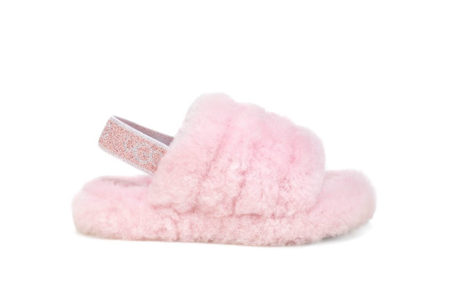 写真16/27｜UGGの“厚底ソール＆ふわふわファー”サンダル、ピンクや