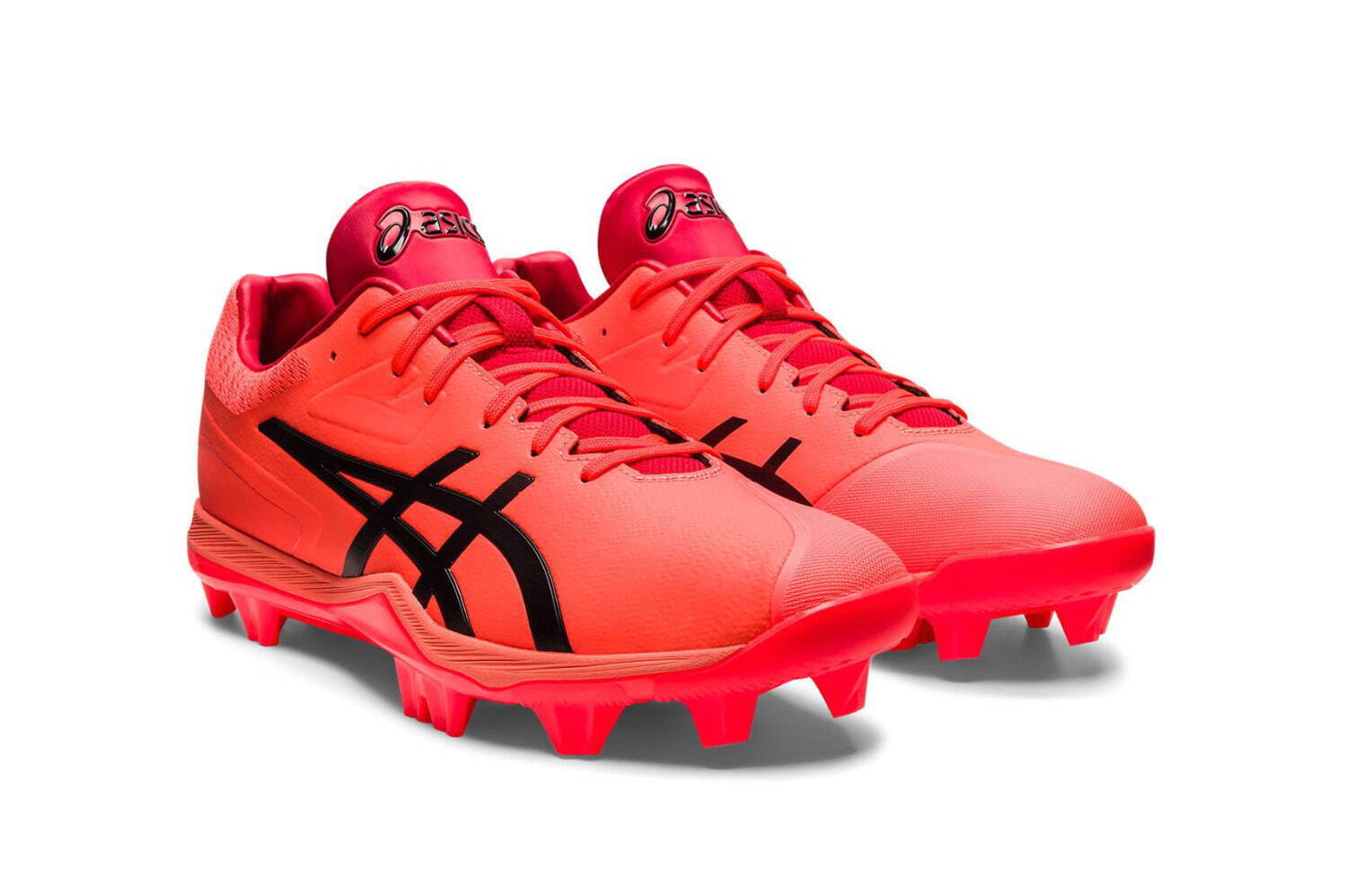 アシックスから“サンライズレッド”の競技用シューズ、バスケットボール