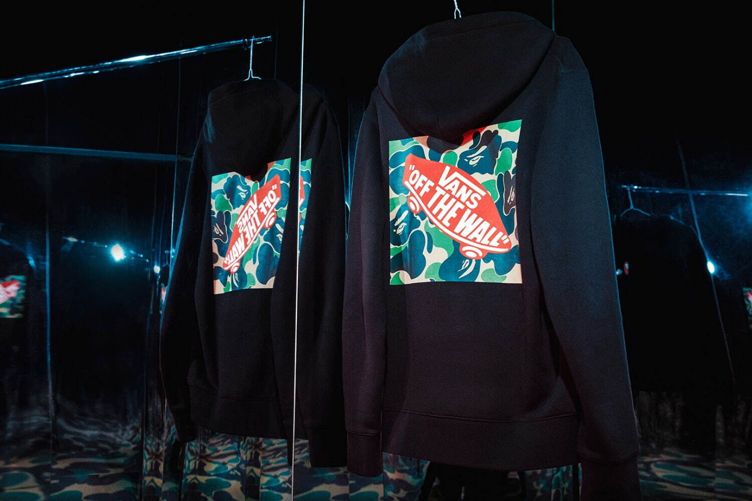 ア ベイシング エイプ×VANSのスニーカー、ABCカモの「SK8-HI」や