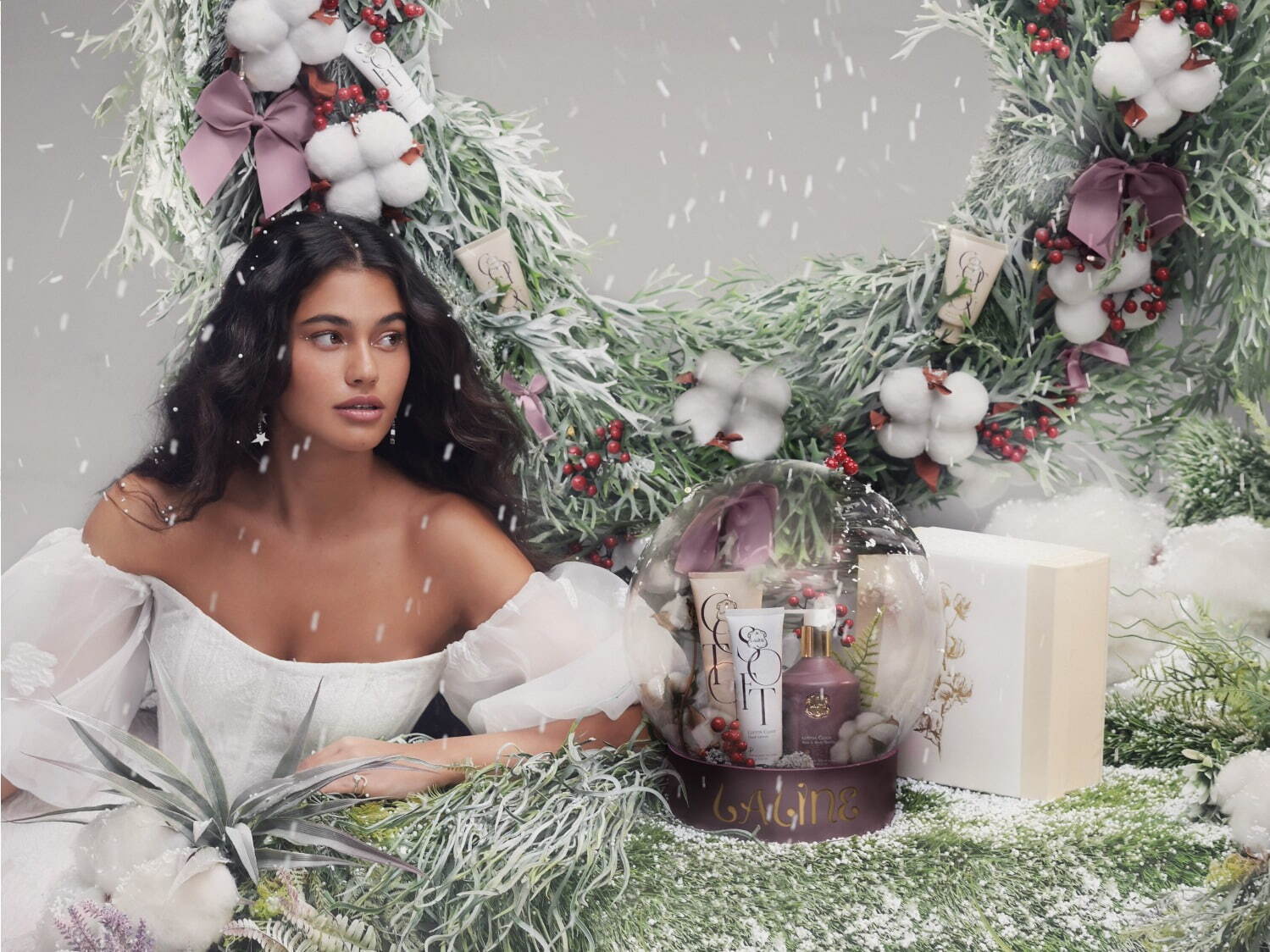 ラリン22年クリスマスコフレ、“ウッディな香り”のボディスクラブ