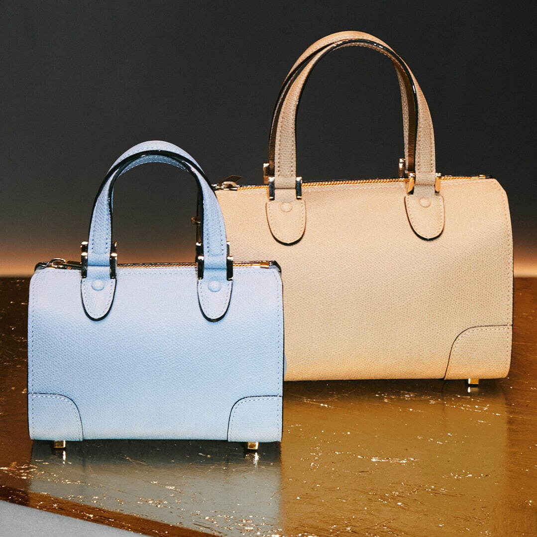 ヴァレクストラ“ホワイト”バッグが伊勢丹新宿店の限定ショップに集結