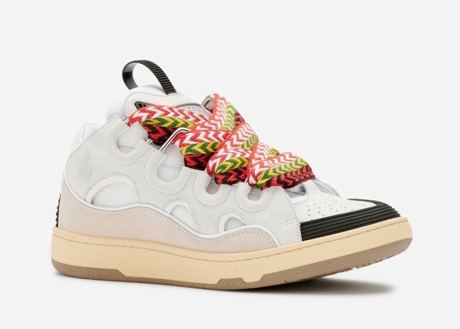 ランバン「カーブスニーカー」新作、シューレース着想のバッグも