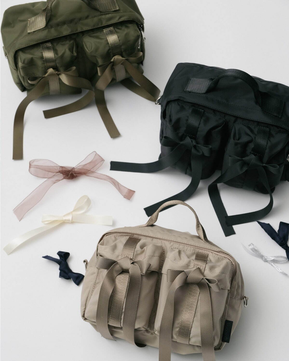 アウトドアプロダクツ“大きなリボン”のウエストバッグ＆2WAYショルダー