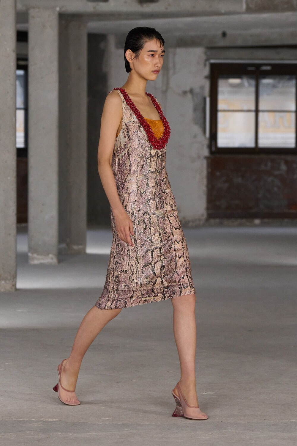 ドリス ヴァン ノッテン(DRIES VAN NOTEN) 2025年春夏ウィメンズ