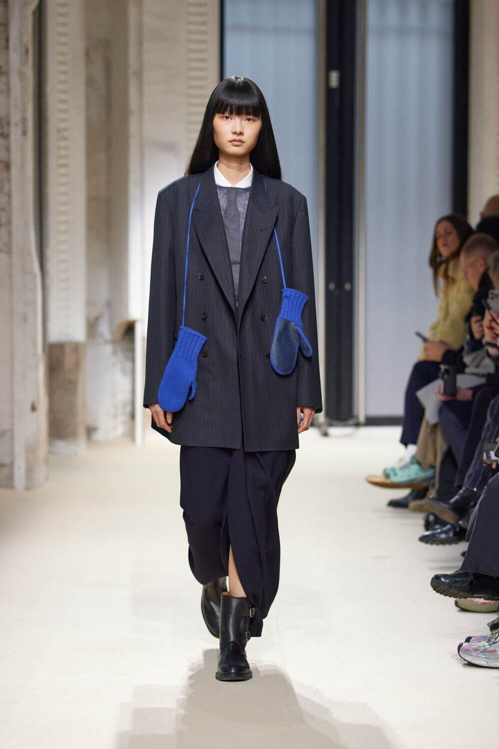 オーラリー(AURALEE) 2025-26年秋冬ウィメンズ&メンズコレクション