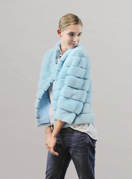 フェンディからアイコニックなミンクファーのコート「カラー ぺカン