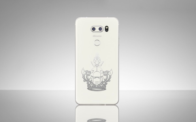 全てがジョジョ仕様のスマートフォン「JOJO L-02K」ドコモから限定発売