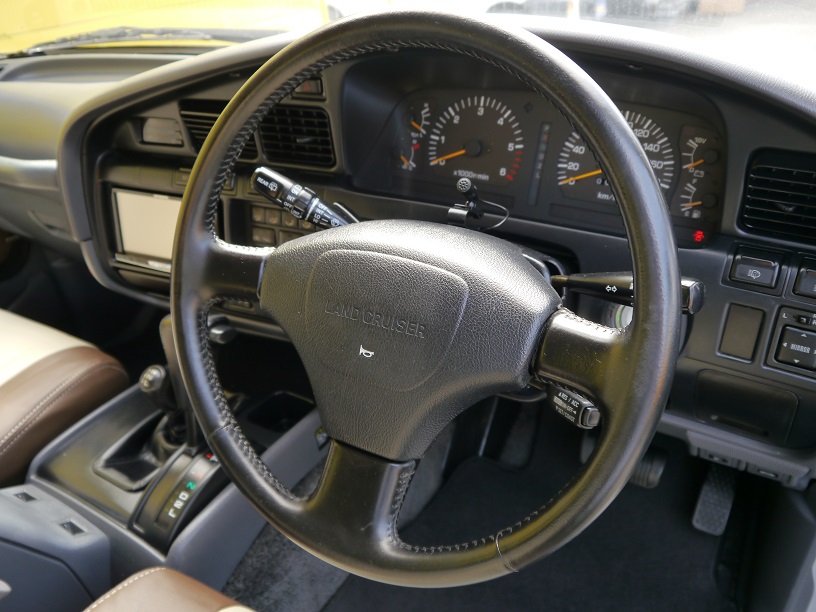 ランクル80 クラシックウッドハンドルに交換方法・手順｜ランクル専門