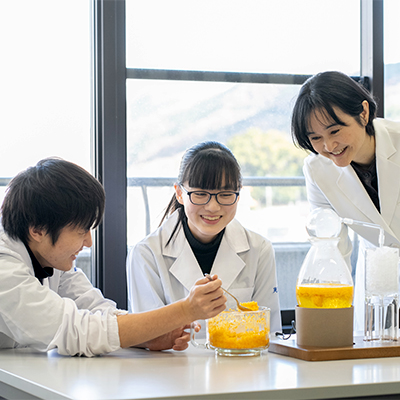 福祉栄養学科｜学部・学科・大学院｜関西福祉科学大学