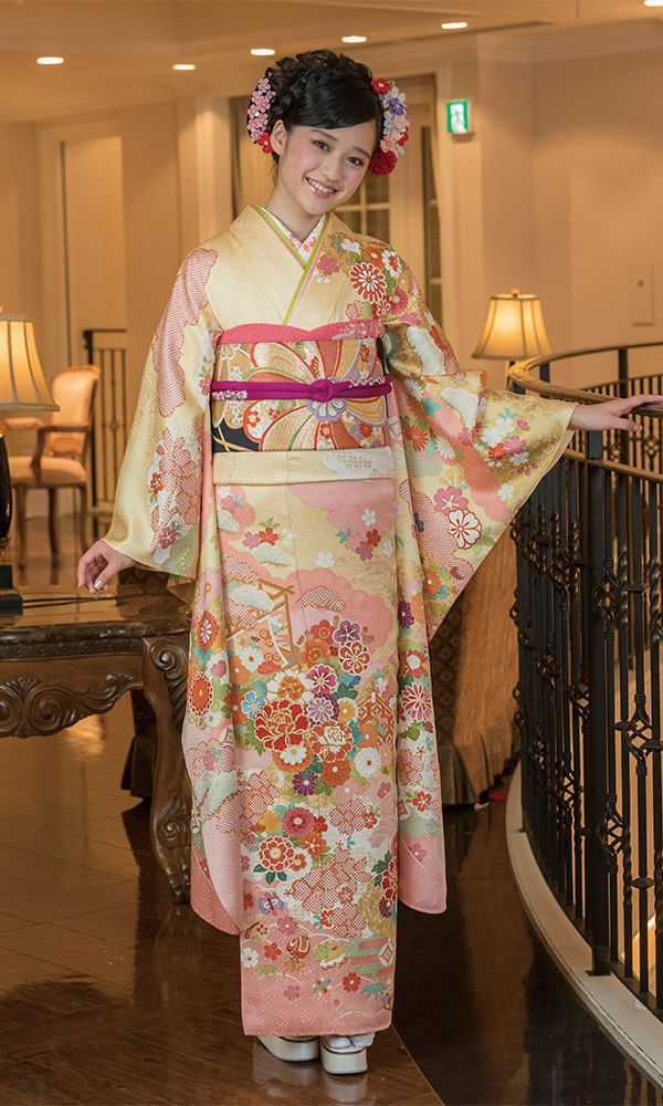 京友禅振袖・黄色┃伝統古典【菊京屋】