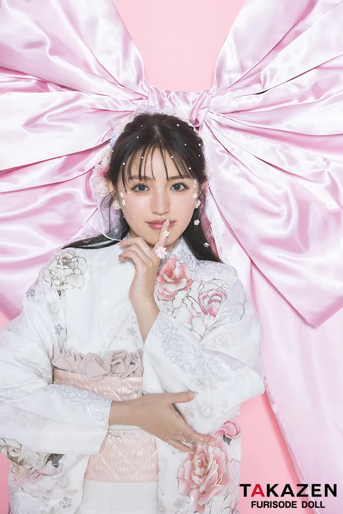 残りわずかのコスメカラー振袖のご紹介✨かわいいもの好きの2026年2027