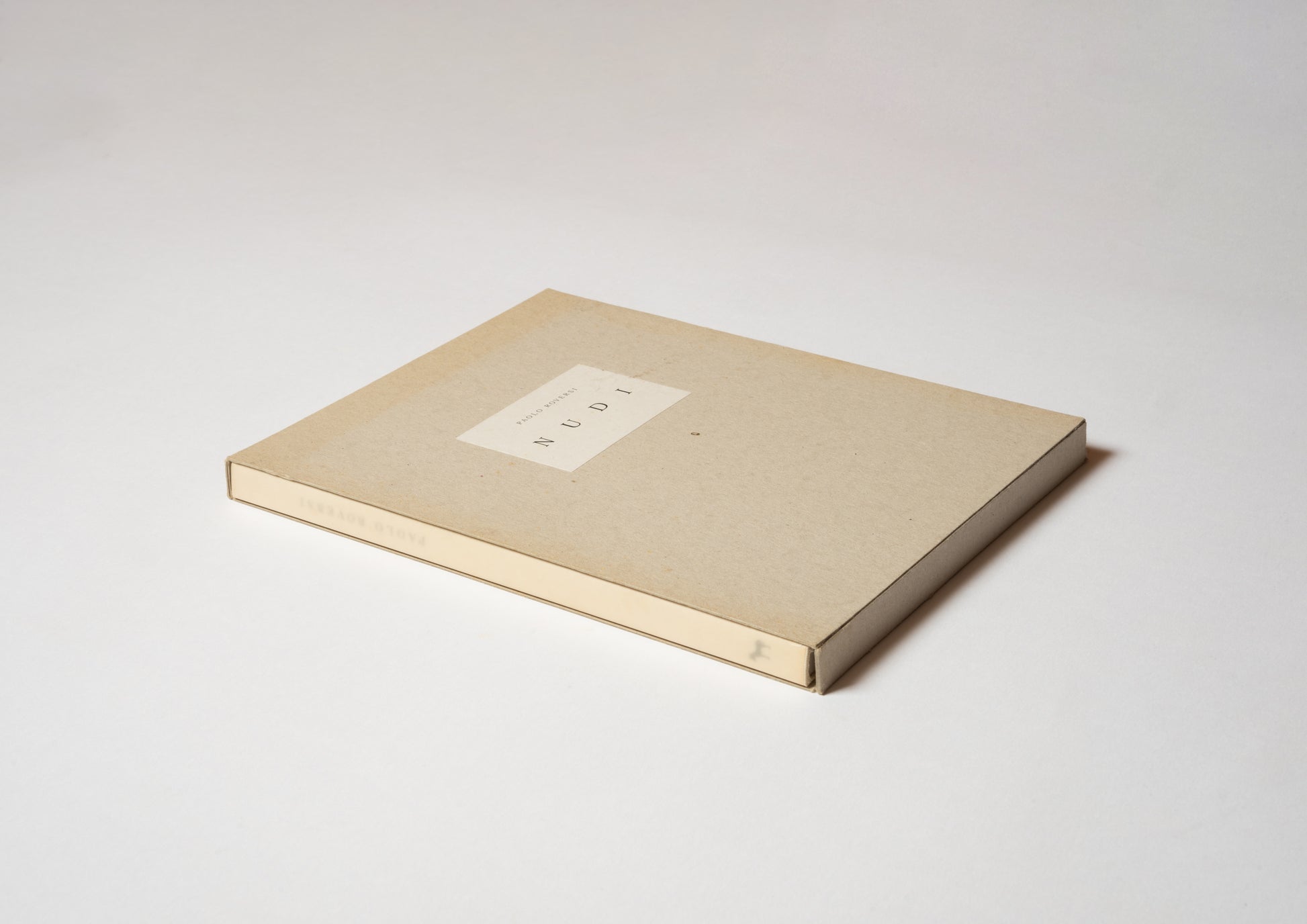 NUDI / Paolo Roversi – FRAGILE BOOKS