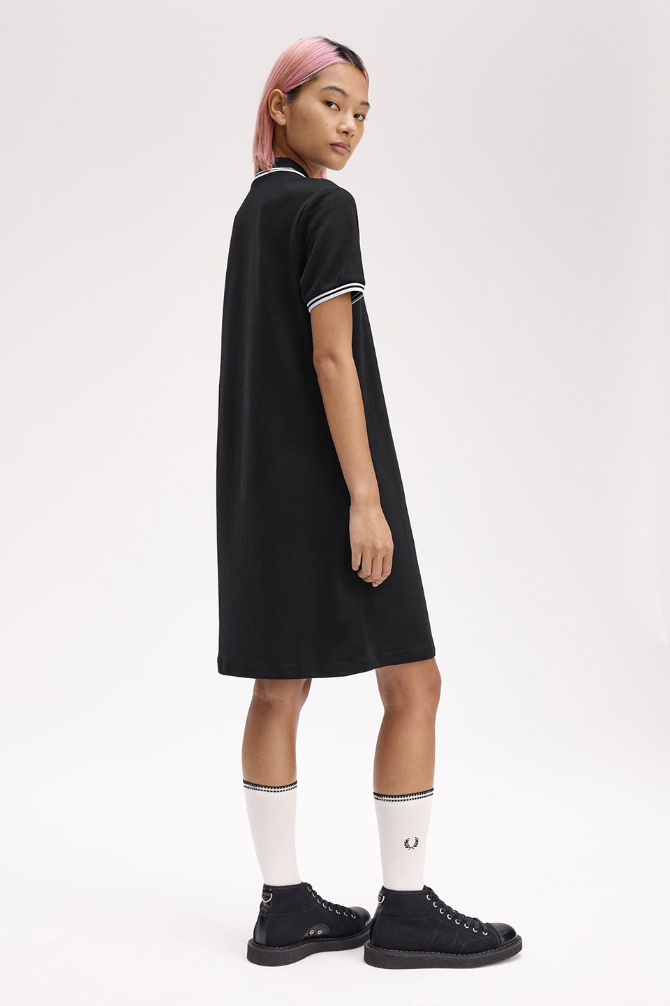 Twin Tipped Fred Perry Dress(8 350：BLACK): | FRED PERRY JAPAN