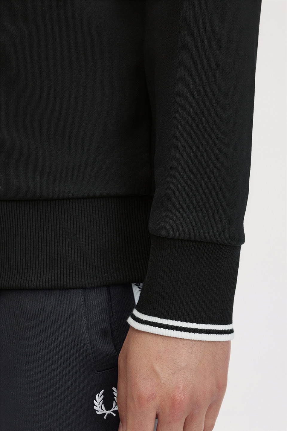 Half Zip Sweatshirt(S 102：BLACK): | FRED PERRY JAPAN | フレッド