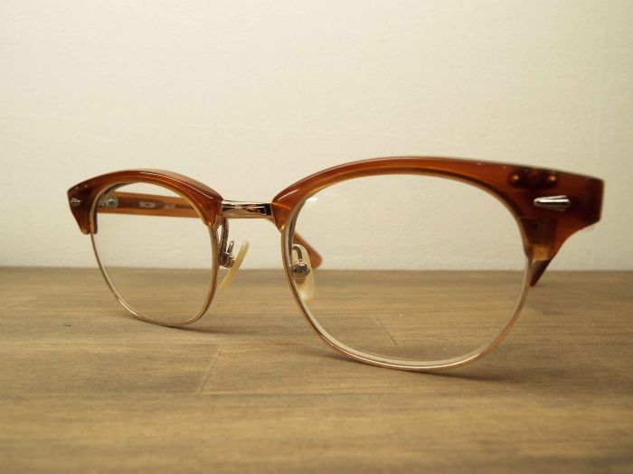 跳ね上げフレームの定番商品が入荷しました。(ニュース＆ブログ