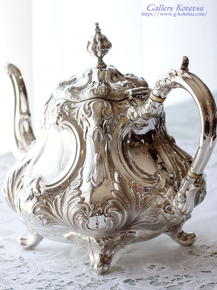 Welcome to ギャラリー虎徹 WEB