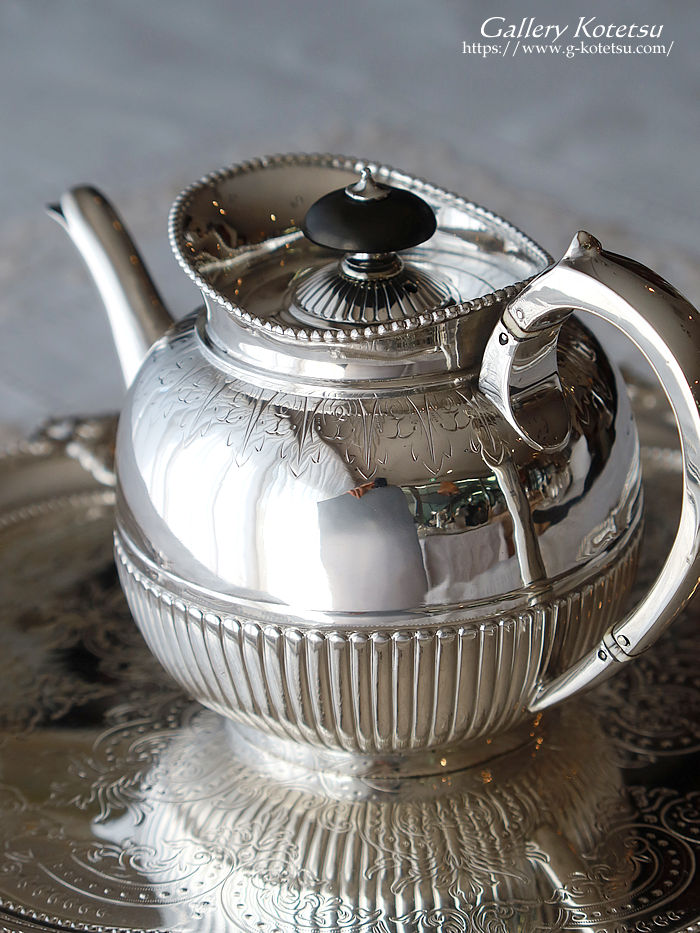 Welcome to ギャラリー虎徹 WEB