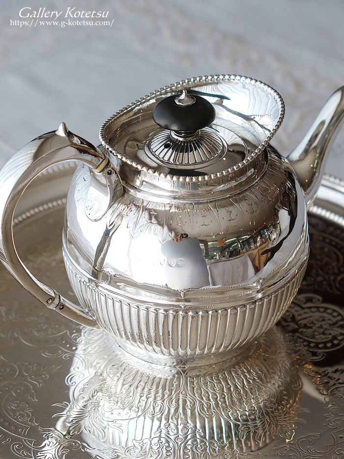 Welcome to ギャラリー虎徹 WEB