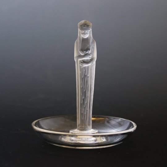 ピントレイ：泉の精」ルネ・ラリックのデスクウェア《ギャルリーオルフェ》