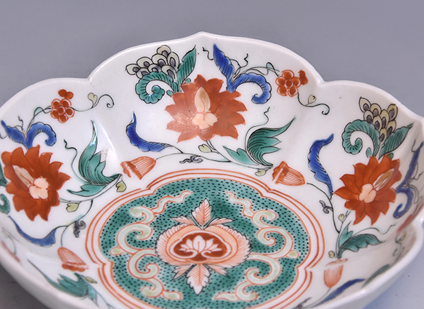 古伊万里（柿右衛門様式) 色絵唐花文桔梗形向付 5客 江戸時代元禄頃