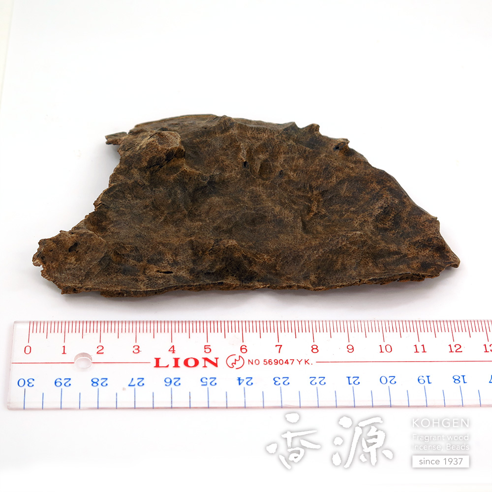 沈香の笹・爪・馬蹄の通販・販売｜高品質の沈香の笹・爪・馬蹄を香木