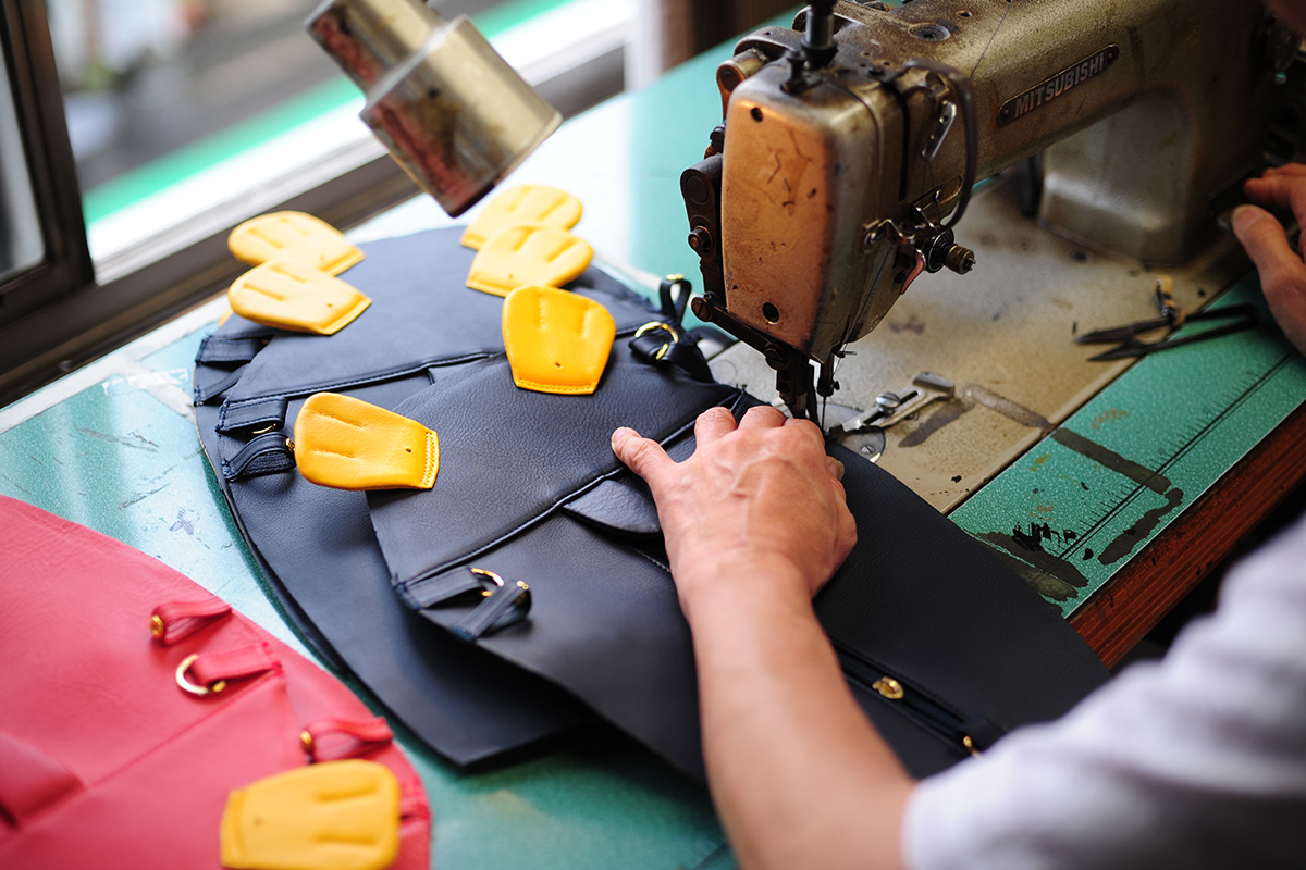 有限会社 中澤 | 日本の皮革製品メーカー | 日本革市 - 素材から作り