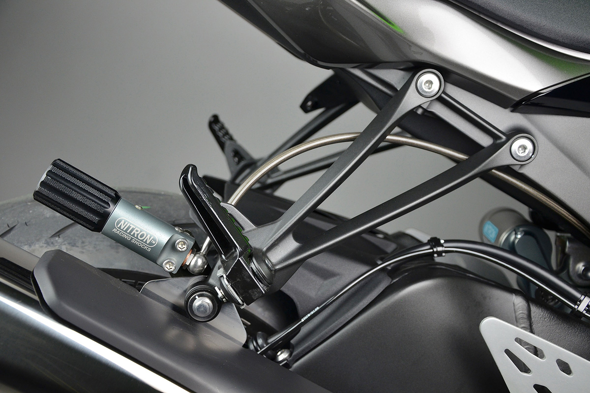 ナイトロンより、新型Ninja ZX-6Rに適合するハイエンドなリヤショック