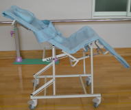 入浴支援具---シャワーチェア(バスチェア)