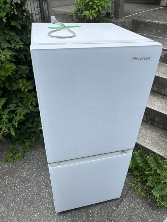Hisense ハイセンス 冷蔵庫 HR-D13E2W 2023年製 135L
