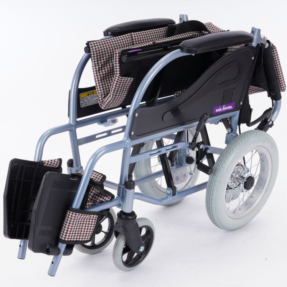 カドクラ ラスク｜アルミ介助式車椅子