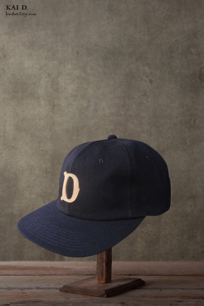 Kai D Utility — Umpire Six Panel Cap - Navy - one size