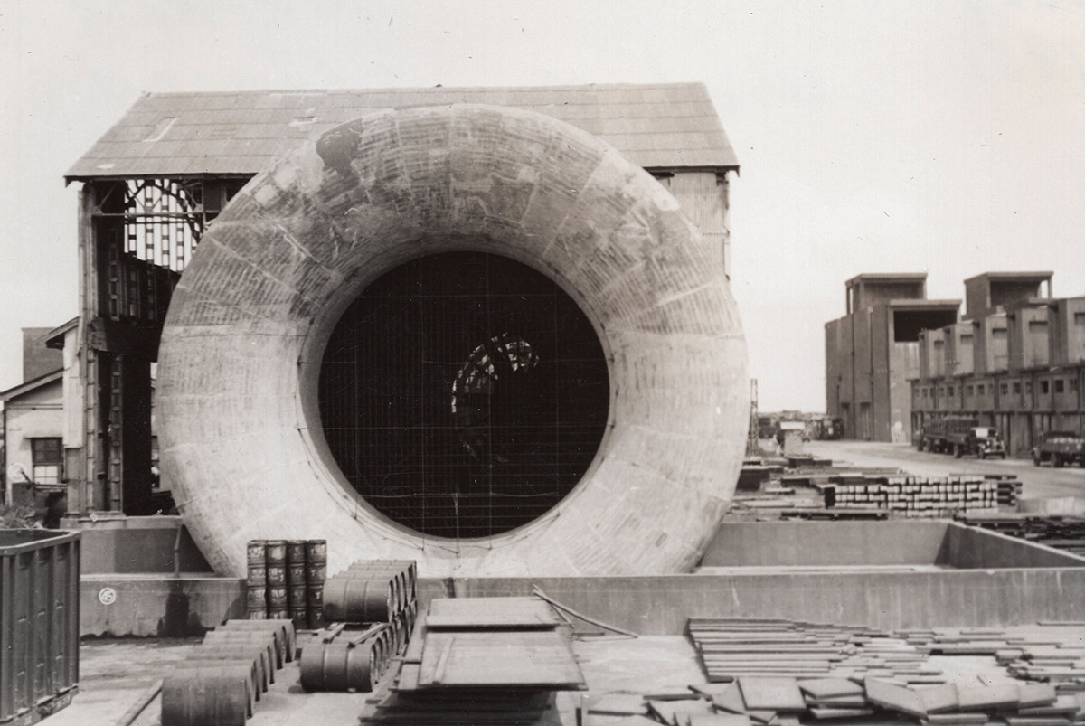 横須賀 日本海軍「謎の巨大風洞」1942年に完成？ 市役所地下で発見