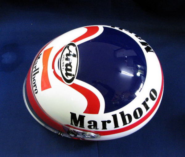 1990年のナイジェル マンセル仕様で製作ヘルメット