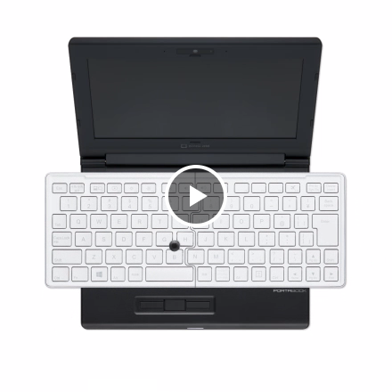 フルサイズをコンパクトに、たためるパソコン「ポータブック