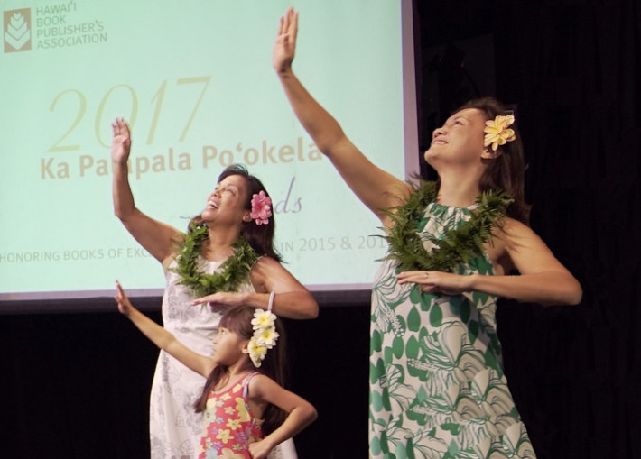 Hānau ka Ua: Hawaiian Rain Namesʻ wins Book of the Year