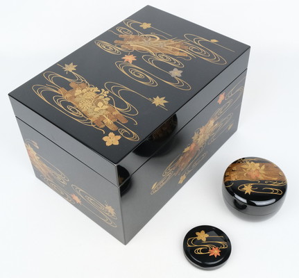 栗山園オンライン通販部 / 【出物】 花筏蒔絵利休茶箱 川瀬表完