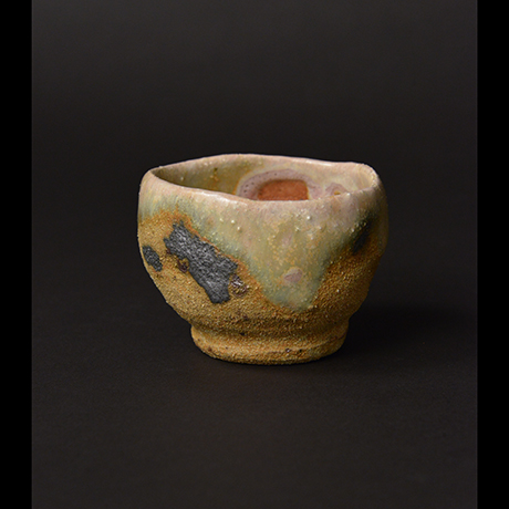 No.17 志野ぐい呑 / Guinomi, Shino | しぶや黒田陶苑