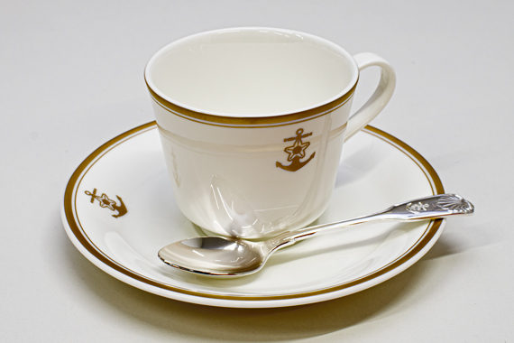 桜錨カップ＆ソーサー・ティースプーンセット」帝国海軍と海上自衛隊の