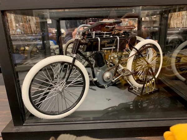 オートバイ・バイク No352 1/6 Harley Davidson 1903 1904 オートバイ
