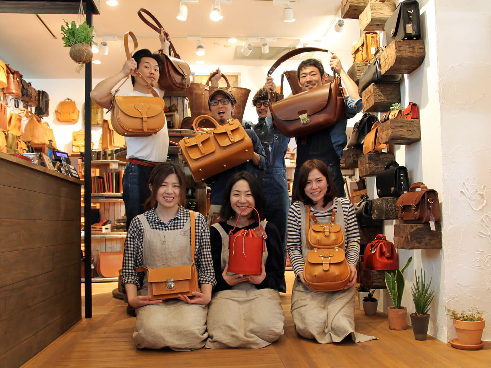 ヘルツ博多店オープン記念カバンのご紹介【前編】｜革鞄・革小物のHERZ