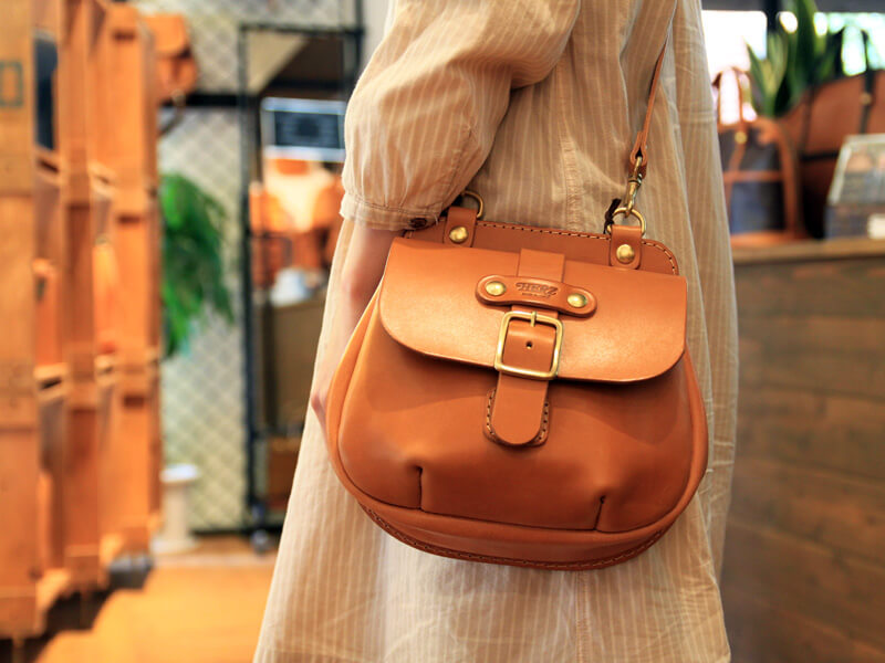 ヘルツ博多店オープン記念カバンのご紹介【前編】｜革鞄・革小物のHERZ