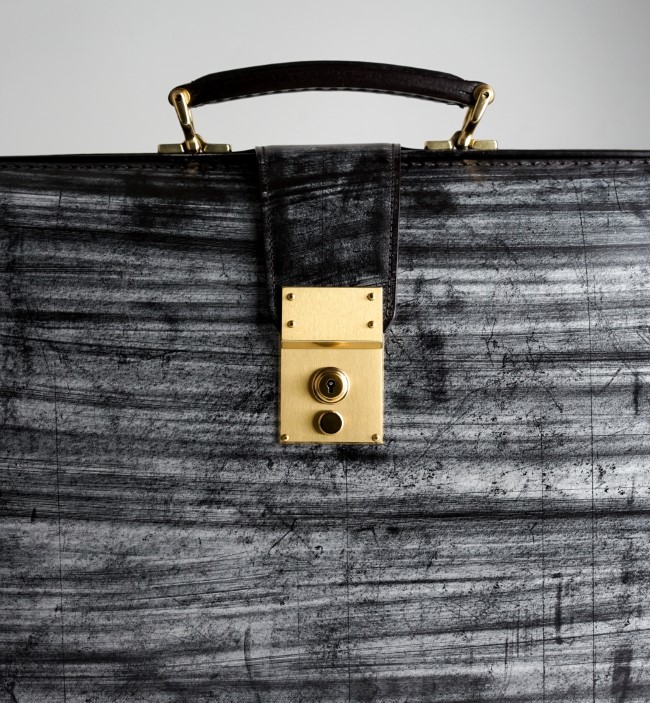 FIVE WOODS 【TRAD】ブライドルレザー トラディショナルダレス | 株式