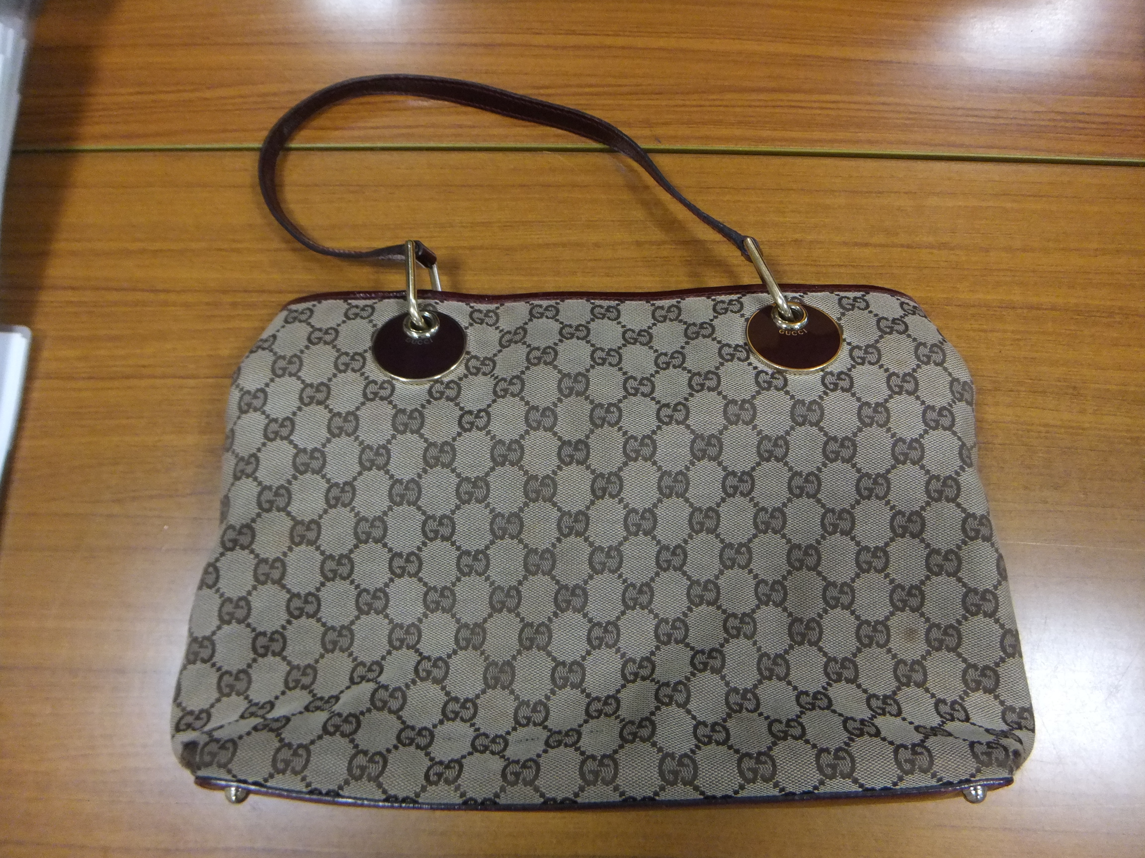 Hanakoya事例集 詳細：GUCCI（グッチ）キャンバス×エナメルバッグの角