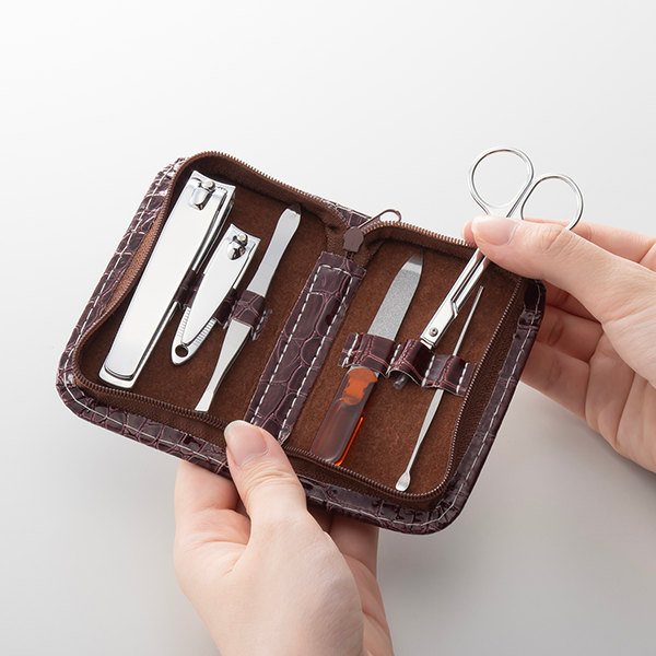 ネイルケアセット 化粧ポーチ付き ネイルケアセット 化粧ポーチ付き