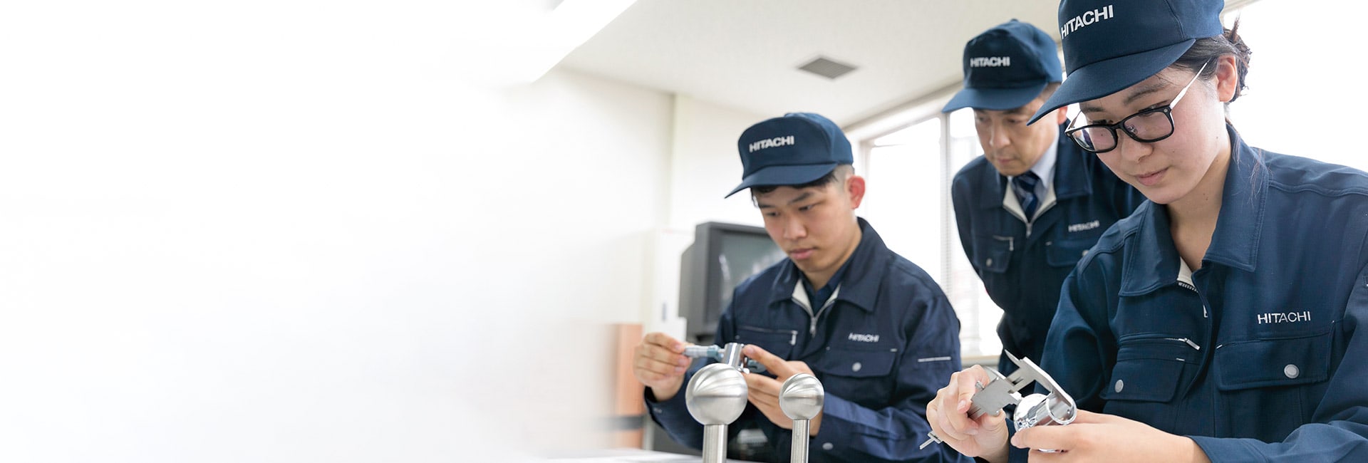 プログラマブルコントローラ： 製品・ソリューション： 株式会社 日立